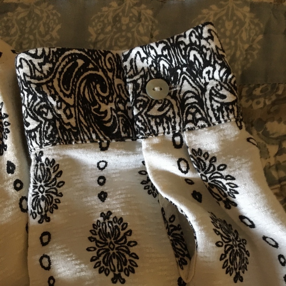 Chico’s Tunic Shirt - Picture 5 of 6